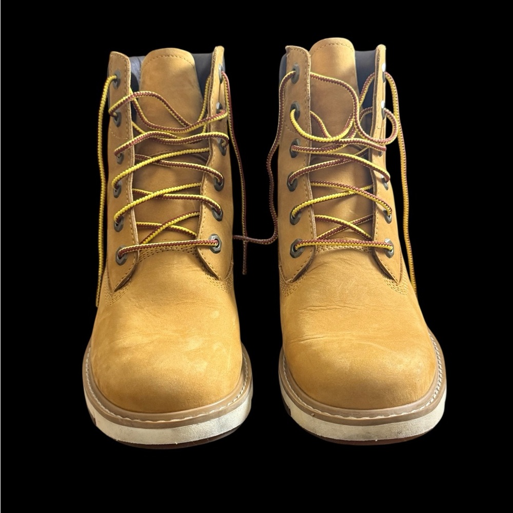 Women’s Timberlands Tan Leather Boots
